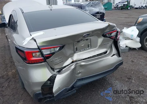 2020 Subaru Legacy Premium z USA, uszkodzony, nr VIN 4S3BWAE68L3019909